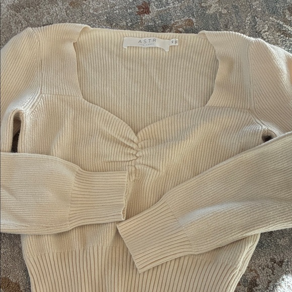 Astr Cream Ribbed Knit Top - Picture 3 of 3